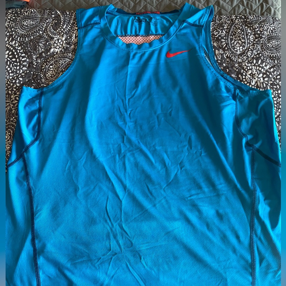 Nike mens pro combat tank top